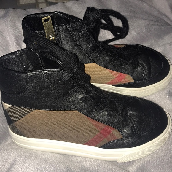 burberry shoes for baby boy